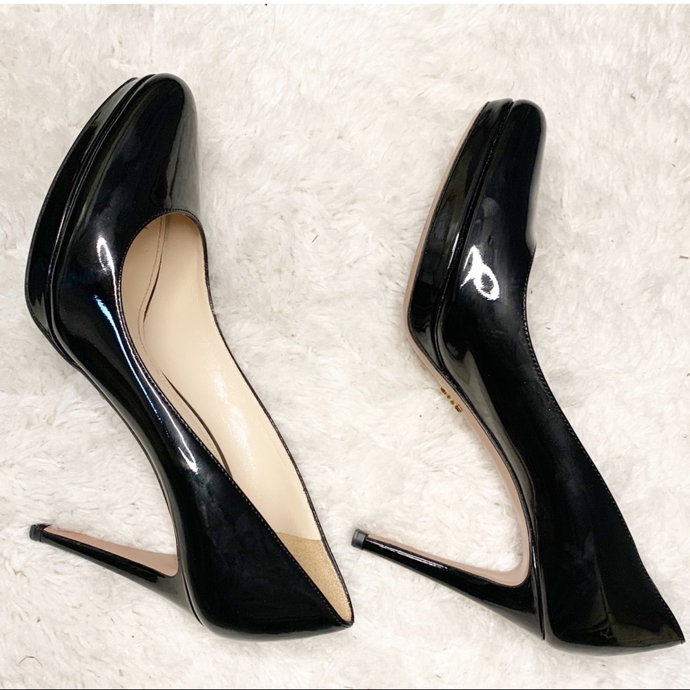Prada Black Patent Heels Sz 38.5 - Picture 7 of 8